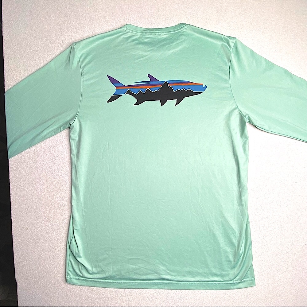 Patagonia Men's LS Capilene Cool Daily Waters Graphic T-Shirt - Size (M) Mint - Picture 3 of 14